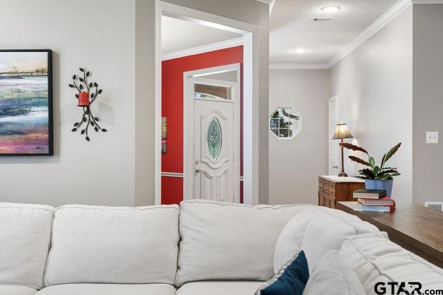 1707 Picadilly Pl, Tyler, TX 75703