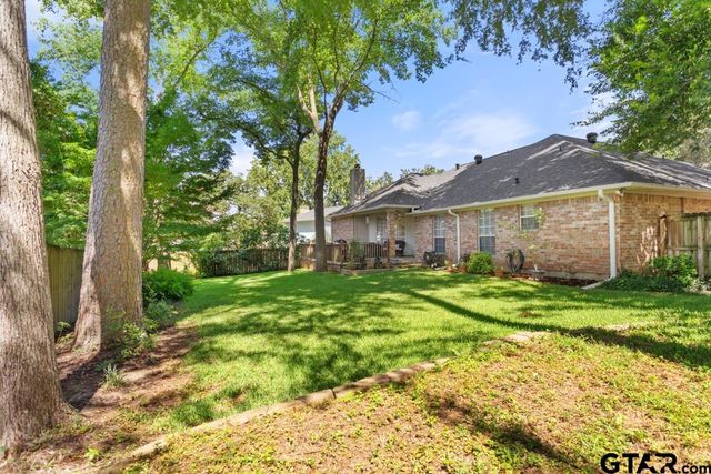 1707 Picadilly Pl, Tyler, TX 75703