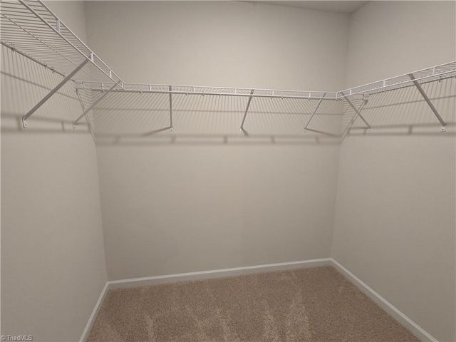 202 Alamos Avenue, Lexington, NC 27295