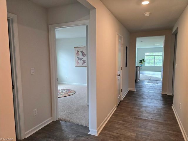 202 Alamos Avenue, Lexington, NC 27295