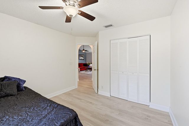 12445 SW 7th Place, Davie, FL 33325