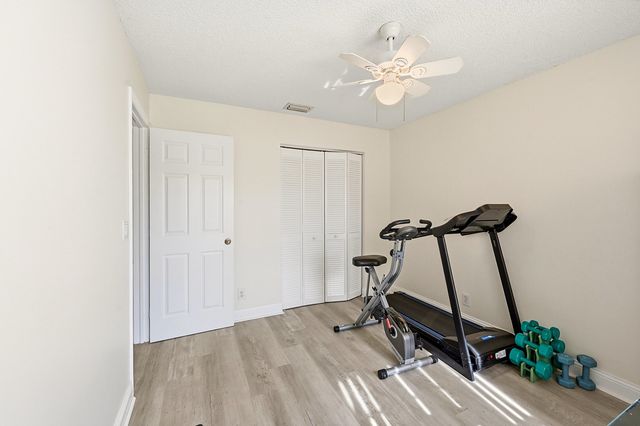 12445 SW 7th Place, Davie, FL 33325