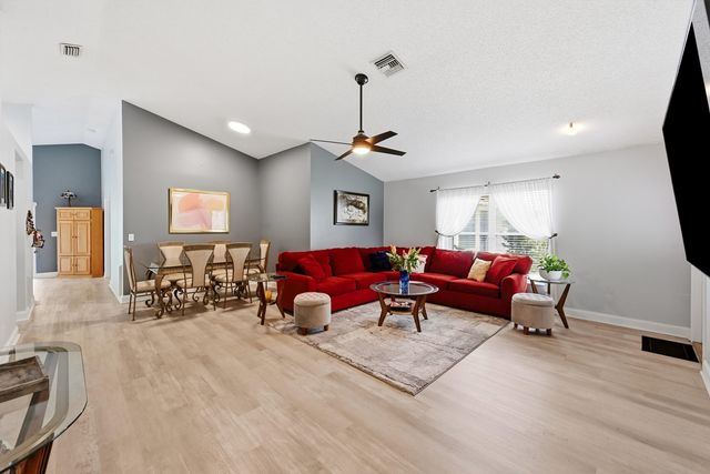 12445 SW 7th Place, Davie, FL 33325