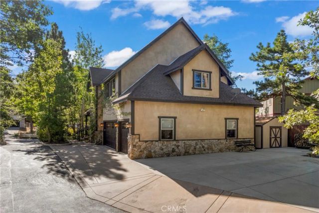 1034 Teakwood Drive, Lake Arrowhead, CA 92352