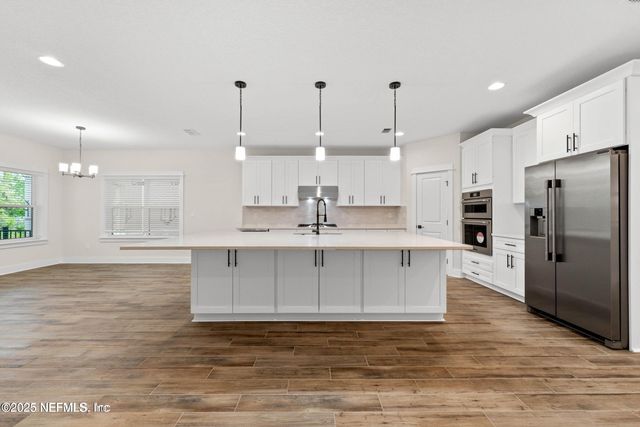 8861 AMALFI Court, Jacksonville, FL 32217