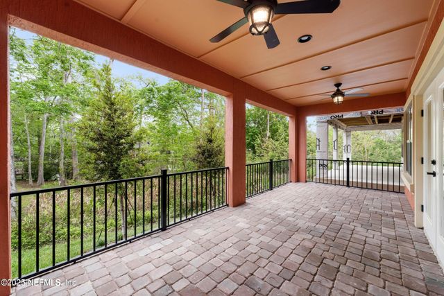 8861 AMALFI Court, Jacksonville, FL 32217