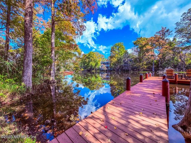 8861 AMALFI Court, Jacksonville, FL 32217