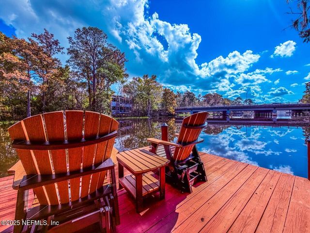 8861 AMALFI Court, Jacksonville, FL 32217