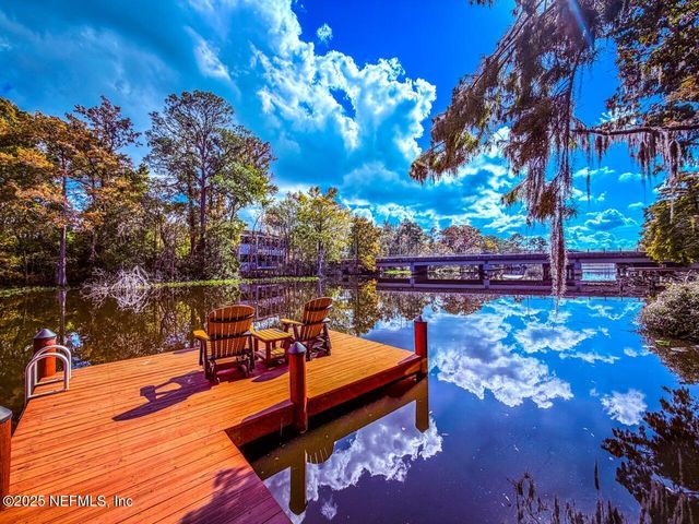 8861 AMALFI Court, Jacksonville, FL 32217