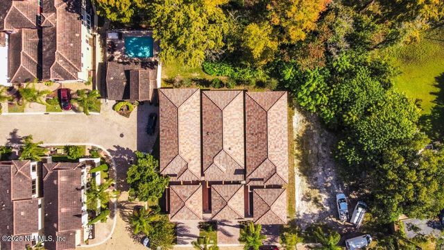 8861 AMALFI Court, Jacksonville, FL 32217