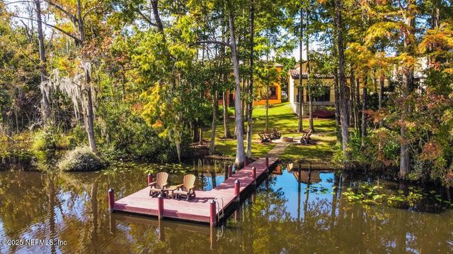 8861 AMALFI Court, Jacksonville, FL 32217