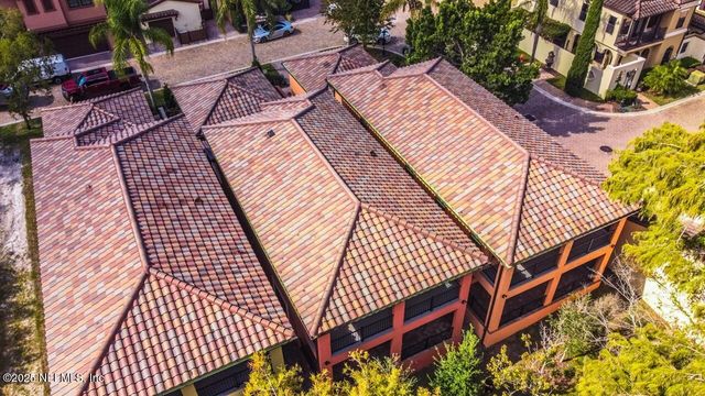 8861 AMALFI Court, Jacksonville, FL 32217