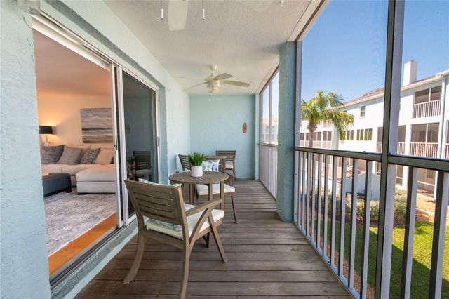 1101 PINELLAS BAYWAY S 206, Tierra Verde, FL 33715