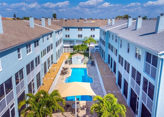 1101 PINELLAS BAYWAY S 206, Tierra Verde, FL 33715