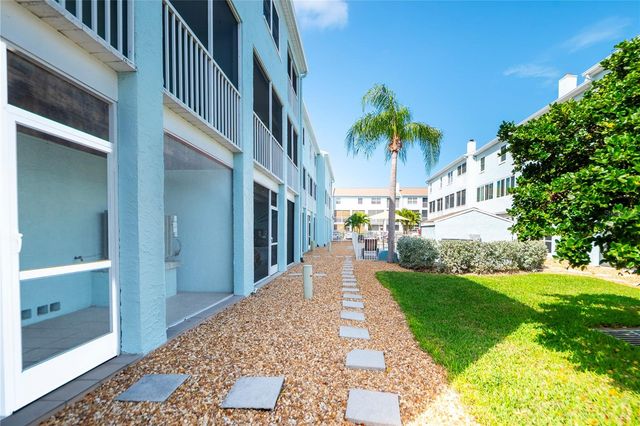 1101 PINELLAS BAYWAY S 206, Tierra Verde, FL 33715