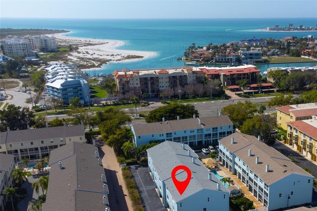 1101 PINELLAS BAYWAY S 206, Tierra Verde, FL 33715