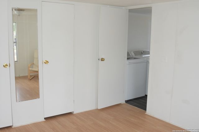 7233 PALM PARK BLVD, San Antonio, TX 78223