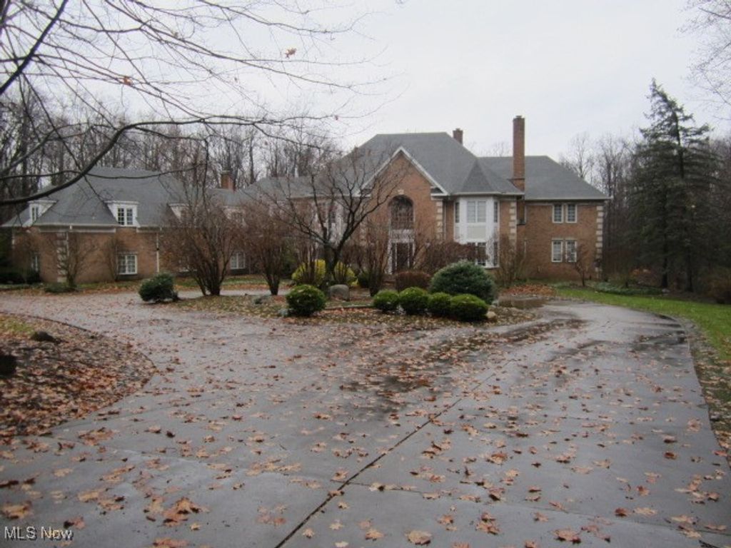 6999 Gates Road, Gates Mills, OH 44040