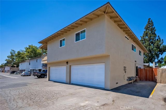 2620 W Aurora 4, Santa Ana, CA 92704