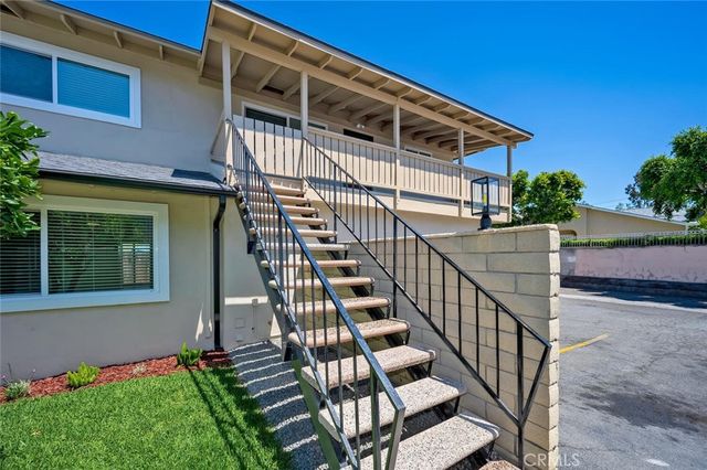2620 W Aurora 4, Santa Ana, CA 92704