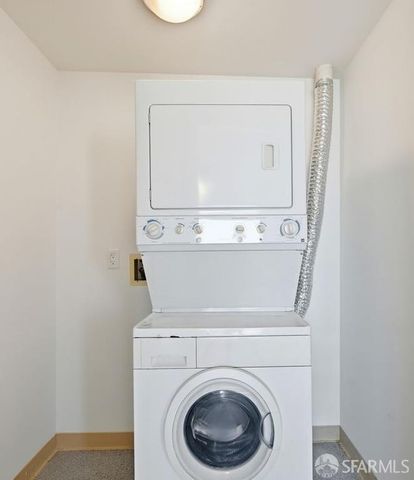 1388 Gough Street 1301, San Francisco, CA 94109