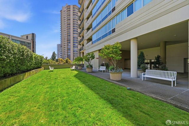 1388 Gough Street 1301, San Francisco, CA 94109