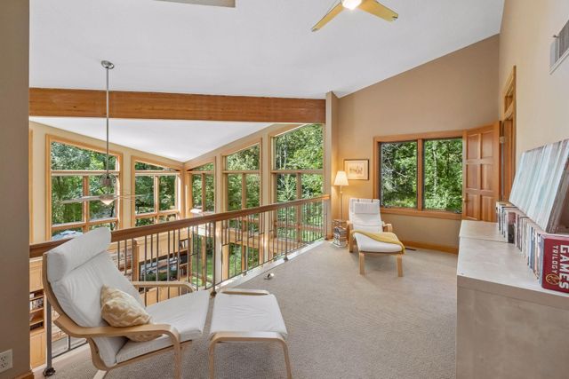 16 Timberglade Road, Bloomington, MN 55437