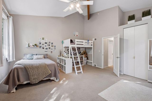 16 Timberglade Road, Bloomington, MN 55437