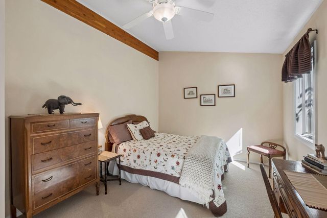 16 Timberglade Road, Bloomington, MN 55437