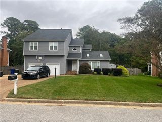 102 Blue Heron TRL, Newport News, VA 23606