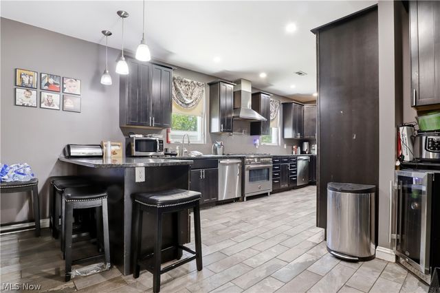 14455 E Carroll Boulevard, University Heights, OH 44118
