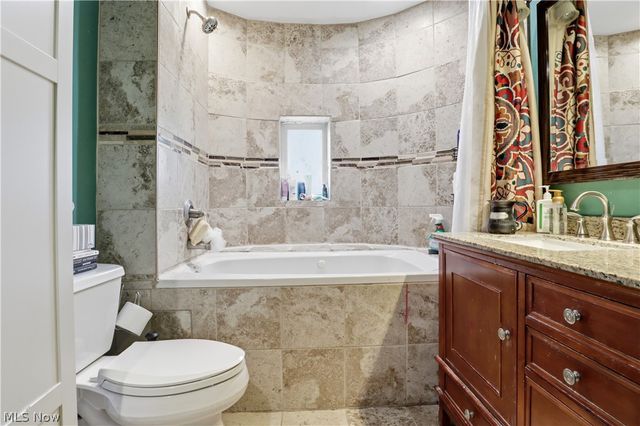 14455 E Carroll Boulevard, University Heights, OH 44118