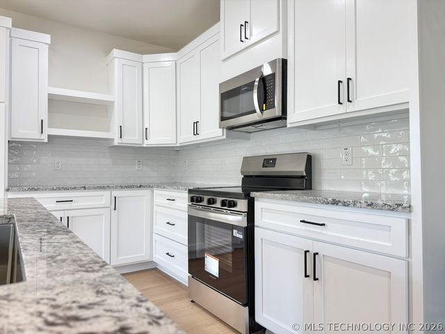 3730 W 42nd Place, Tulsa, OK 74107