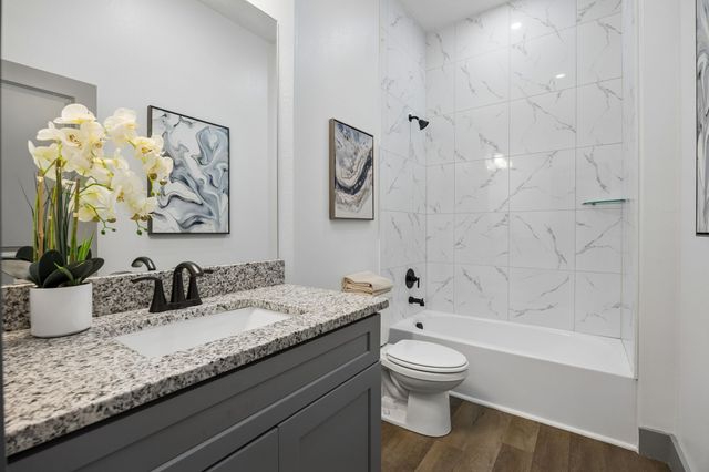 317 Kapuna Drive, Tool, TX 75143