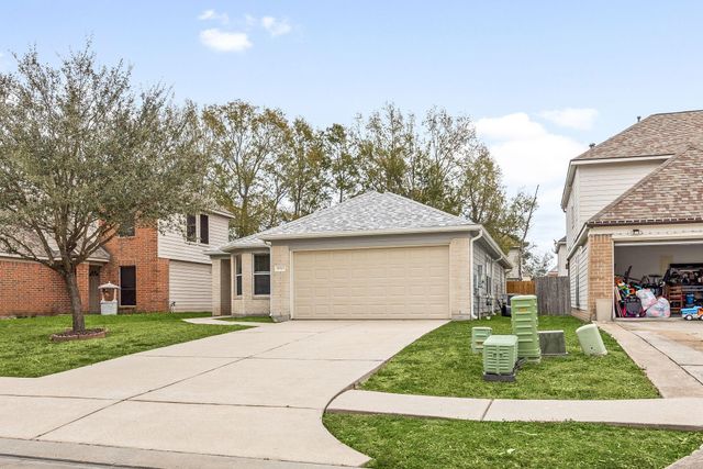 16945 Scenic Knoll, Conroe, TX 77385