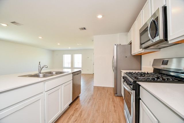 1460 Twilight Green Dr, Katy, TX 77493