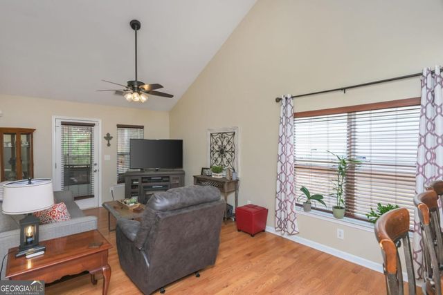 126 Oakview Passage, Canton, GA 30114