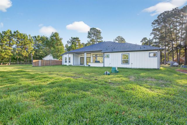 24927 Hopeview Way, Montgomery, TX 77356