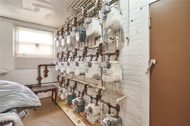 1608 Coventry Road, East Cleveland, OH 44118