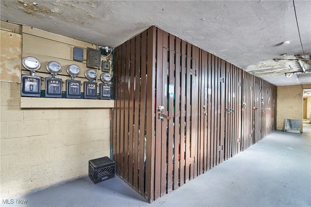 1608 Coventry Road, East Cleveland, OH 44118