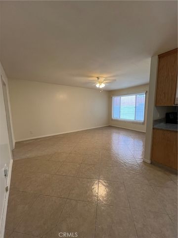 535 E Hazel Street 4, Inglewood, CA 90302