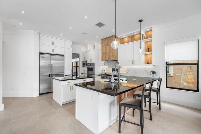 16491 Gateway Bridge Drive, Delray Beach, FL 33446