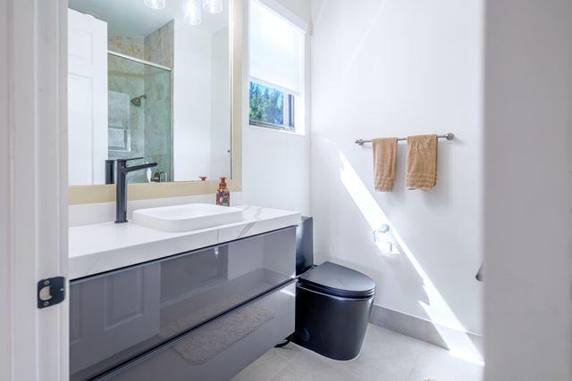 16491 Gateway Bridge Drive, Delray Beach, FL 33446