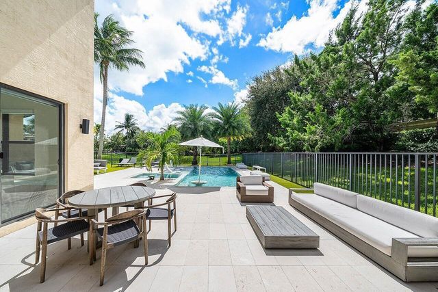 16491 Gateway Bridge Drive, Delray Beach, FL 33446