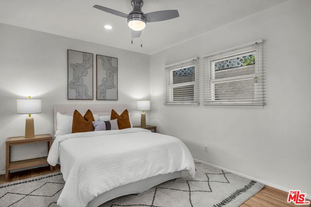 7203 Earldom Avenue, Los Angeles, CA 90293