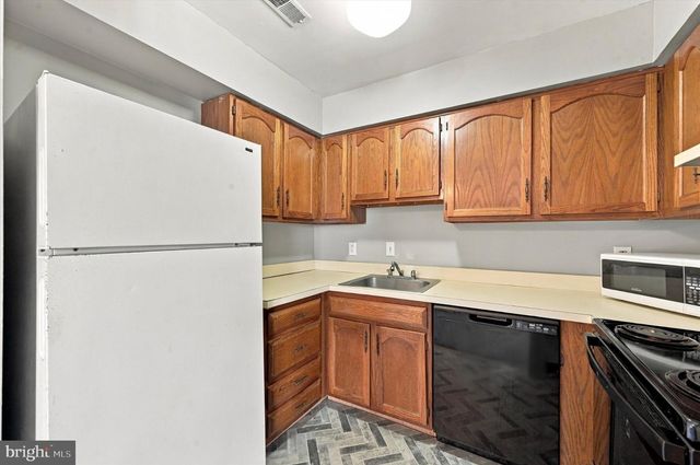 169 PARKER AVE, Philadelphia, PA 19128