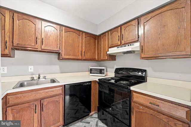 169 PARKER AVE, Philadelphia, PA 19128