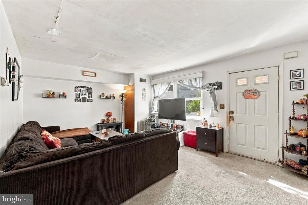 169 PARKER AVE, PHILADELPHIA, PA 19128 — photo 4