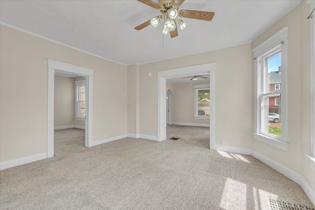 349 10th Street, Moline, IL 61265