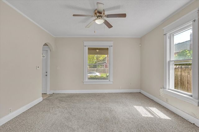 349 10th Street, Moline, IL 61265